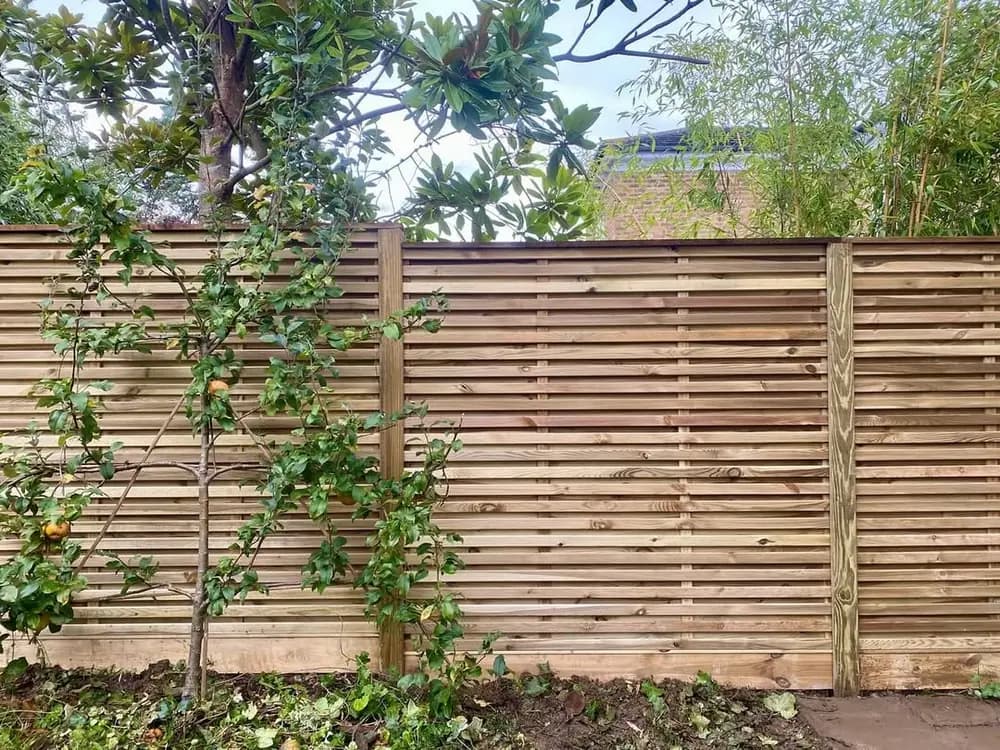 Panel Fencing by Fencecraft in Kent Panel Fencing by Fencecraft in Kent